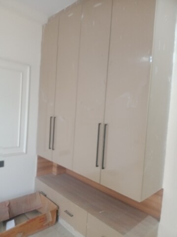 Bathroom in 3 BHK Builder Floor at BPTP District, Sector 81 – for Sale
