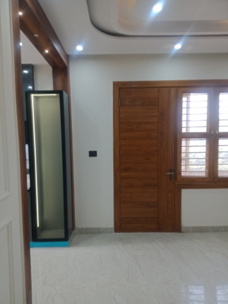 undefined, bptp-district 3 Bedroom 162 Sq.Yd. Builder Floor In Sector 81 Faridabad 7960071