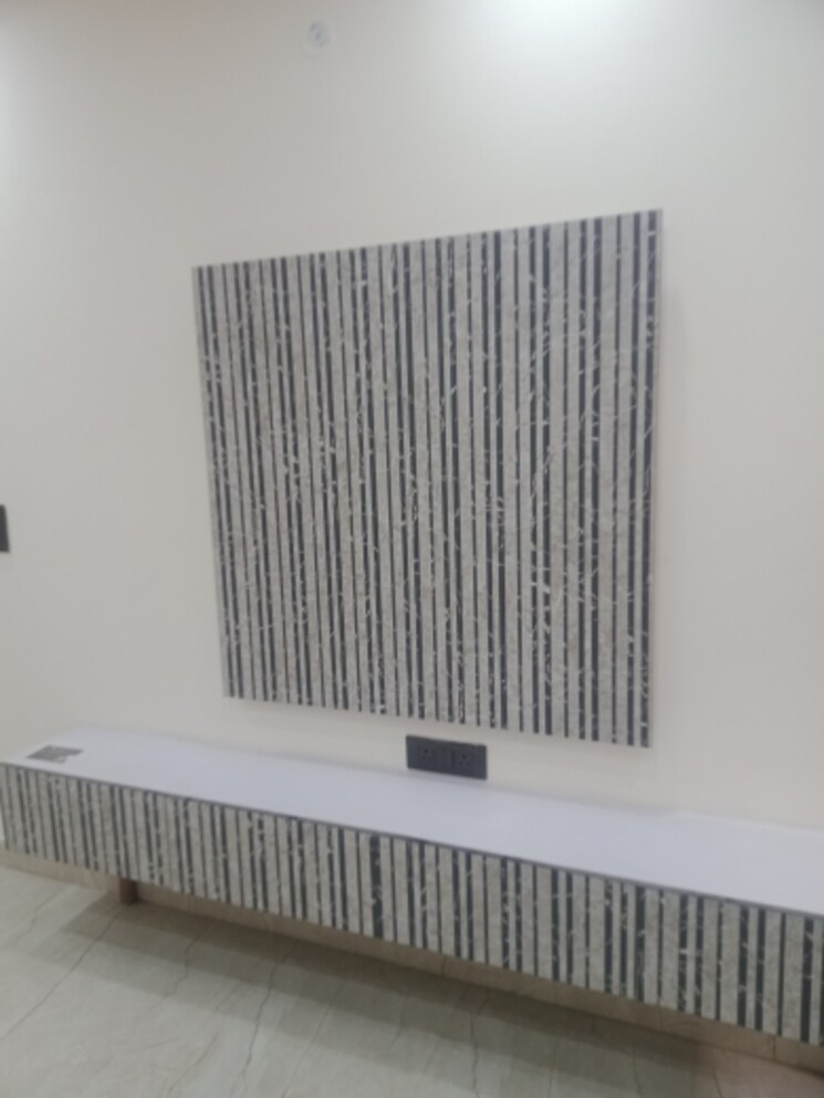 Balcony, bptp-district 3 Bedroom 162 Sq.Yd. Builder Floor In Sector 81 Faridabad 7960071