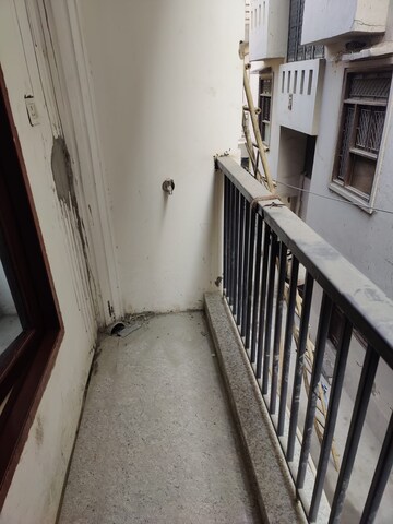 Balcony in 1 BHK Builder Floor at Sultanpur – for Rent