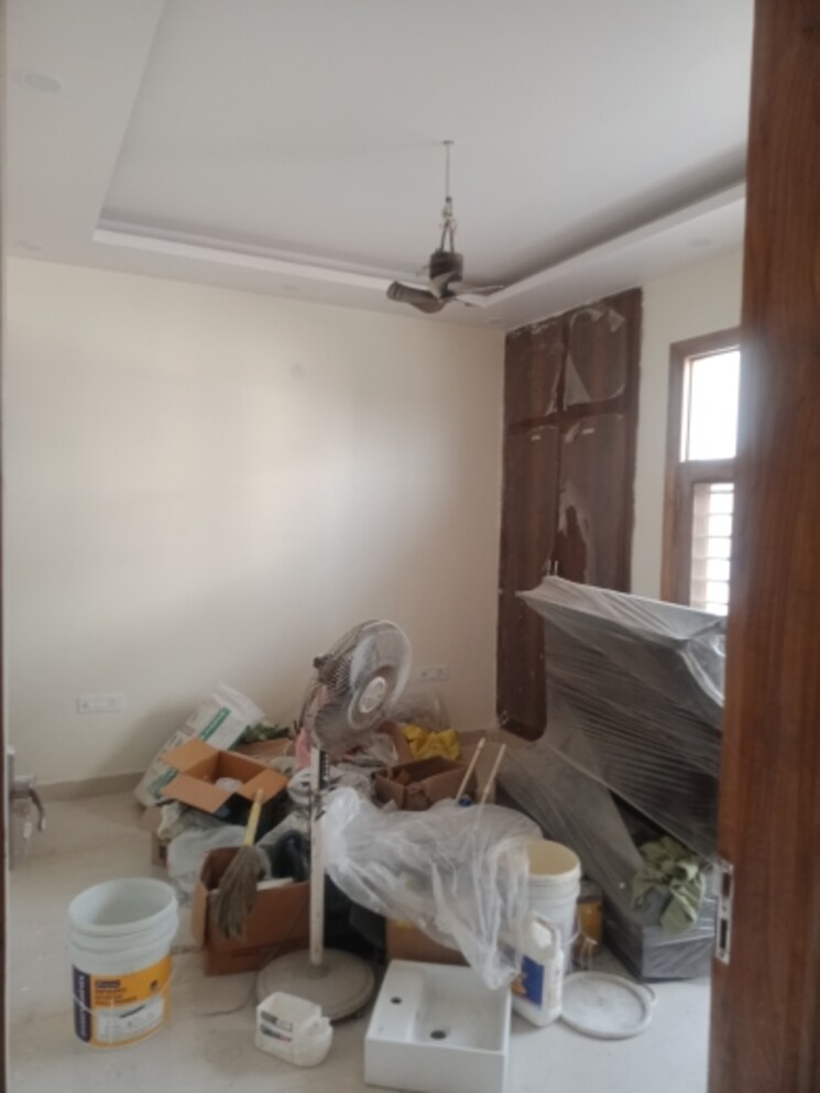 Master Bedroom, bptp-district 3 Bedroom 150 Sq.Ft. Builder Floor In Sector 81 Faridabad 7960125