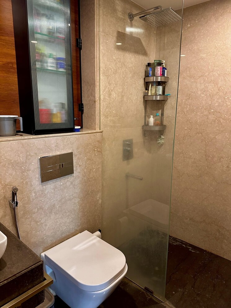 Bathroom, lodha-sterling-tower-h 2 Bedroom 820 Sq.Ft. Apartment In Kolshet Road Thane 7960124