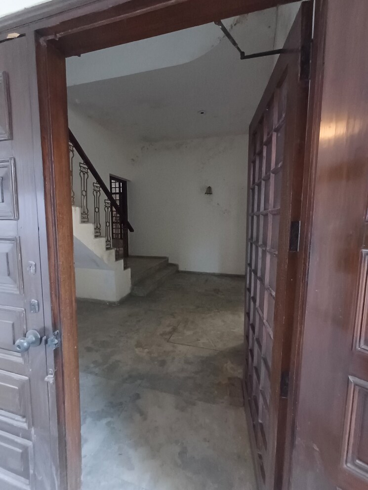 undefined, sector 82 4 Bedroom 3500 Sq.Ft. Independent House In Sector 82 Noida 7960230