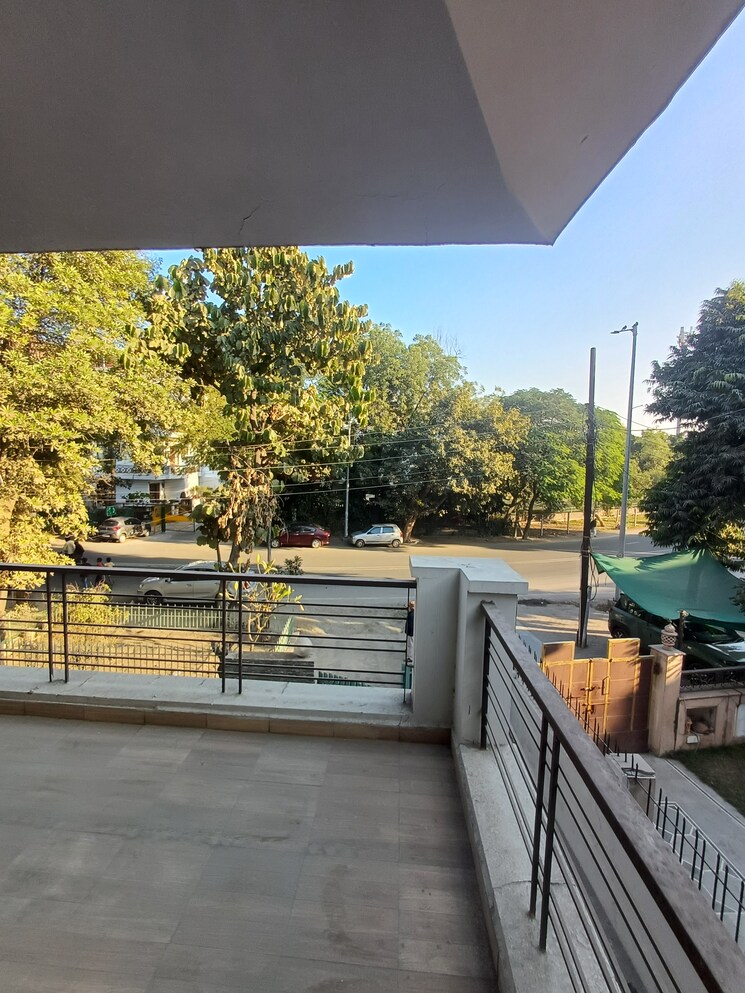 Balcony, sector 82 4 Bedroom 3500 Sq.Ft. Independent House In Sector 82 Noida 7960230