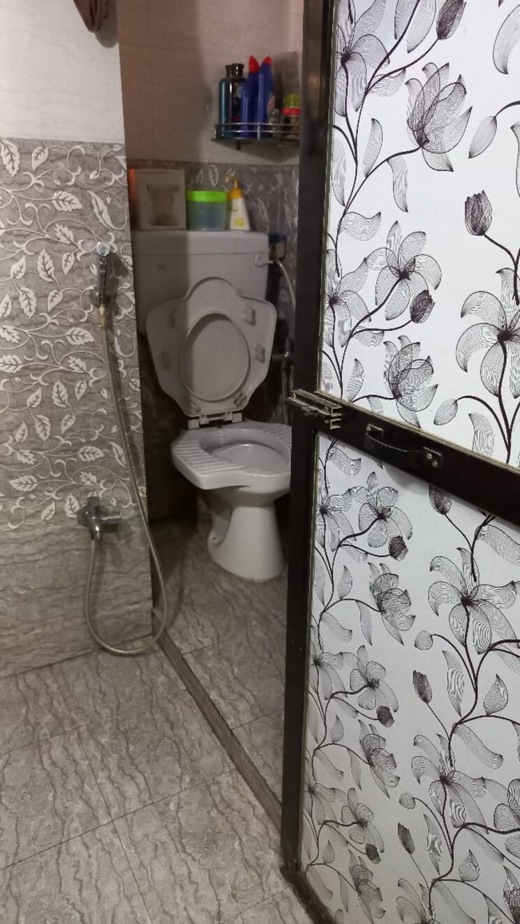 Bathroom, trimurti-chs-nerul 2 Bedroom 1000 Sq.Ft. Apartment In Nerul Sector 8 Navi Mumbai 7960287