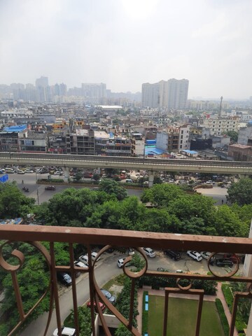 2 BHK Apartment For Rent in Supertech 34 Pavilion, Sector 34