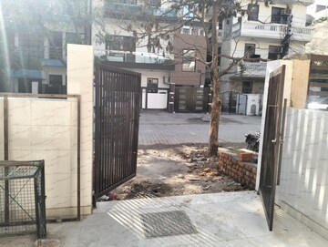 3 BHK Builder Floor – Exterior View View at Sector 42 - for Sale