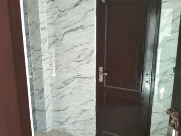Bathroom in 3 BHK Builder Floor at Sector 42 – for Sale