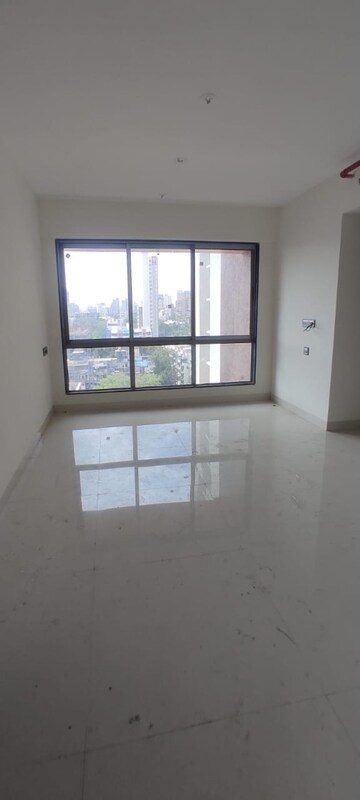 2 BHK Apartment For Rent in Shiv Shakti Tower 28, Malad East