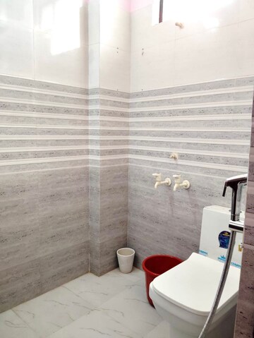 Bathroom in 1 BHK Builder Floor at Neb Sarai – for Rent