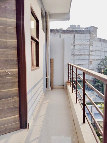Balcony in 1 BHK Builder Floor at Neb Sarai – for Rent