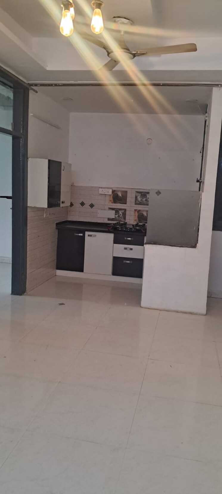 Kitchen, sector 33a noida 3 Bedroom 1700 Sq.Ft. Builder Floor In Sector 33a Noida Noida 7960426