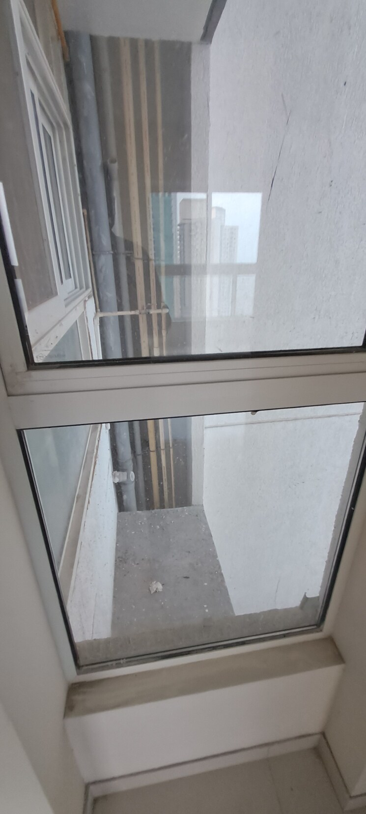 Balcony, wadhwa-atmosphere-o2 2 Bedroom 634 Sq.Ft. Apartment In Mulund West Mumbai 7960494