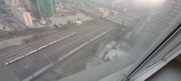 Balcony, wadhwa-atmosphere-o2 2 Bedroom 634 Sq.Ft. Apartment In Mulund West Mumbai 7960494