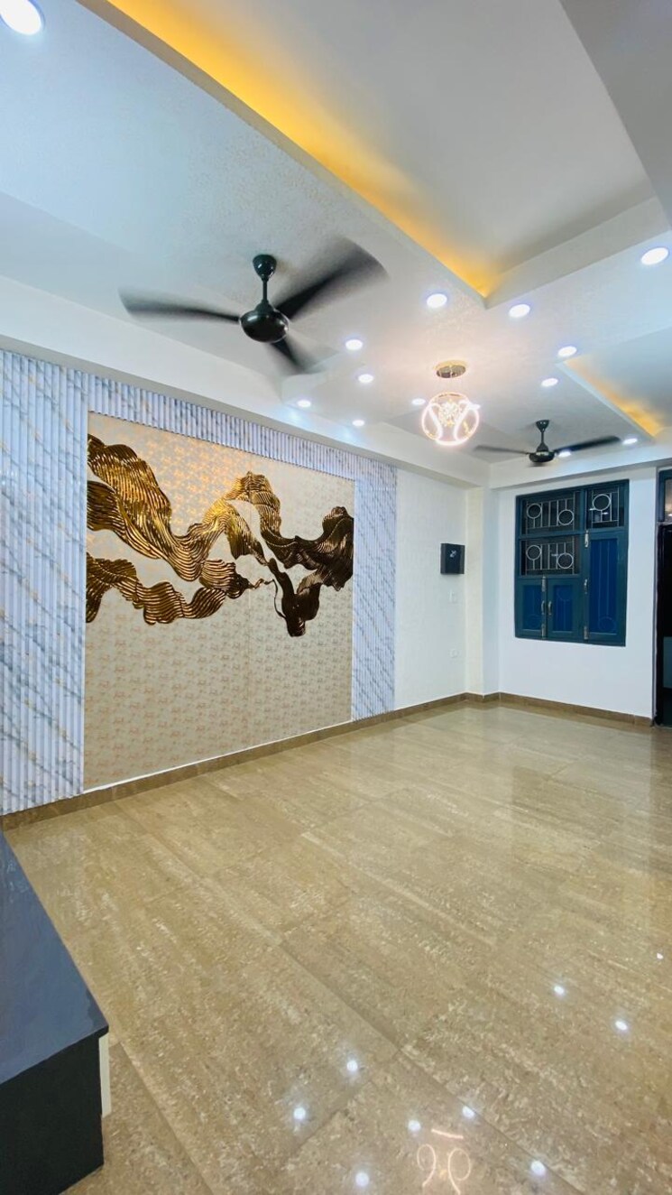 Room, eklavya-vihar-chs 4 Bedroom 1500 Sq.Ft. Villa In Vasundhara Sector 9 Ghaziabad 7960536