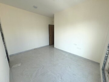 Room in 1 BHK Apartment at Satellite Garden, Goregaon East – for Sale
