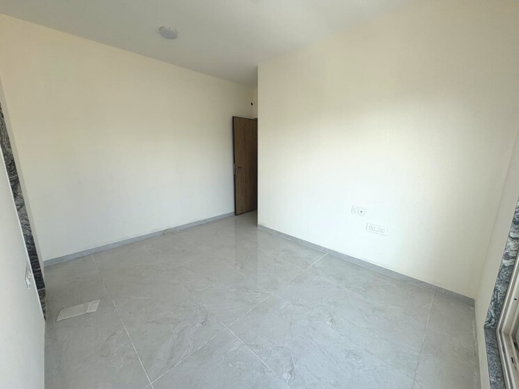 Room, satellite-garden 1 Bedroom 550 Sq.Ft. Apartment In Goregaon East Mumbai 7960526