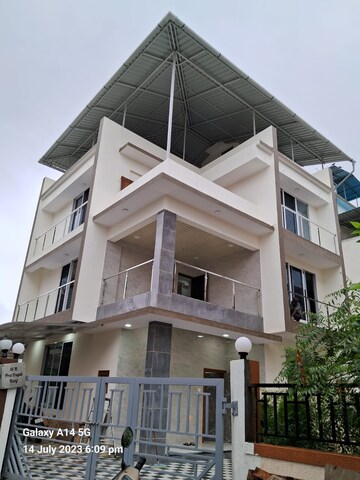 6 BHK Villa – Exterior View View at Vasai West - for Sale