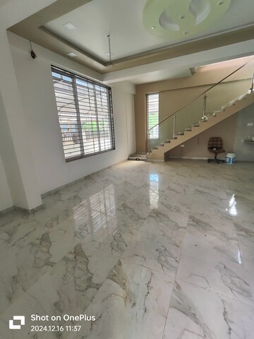 Room in 6 BHK Villa at Vasai West – for Sale