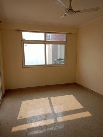 Master Bedroom in 3.5 BHK Penthouse at Amrapali Zodiac, Sector 120 – for Rent