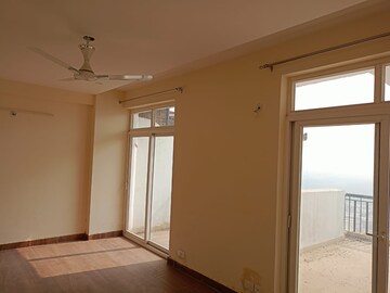 Room in 3.5 BHK Penthouse at Amrapali Zodiac, Sector 120 – for Rent