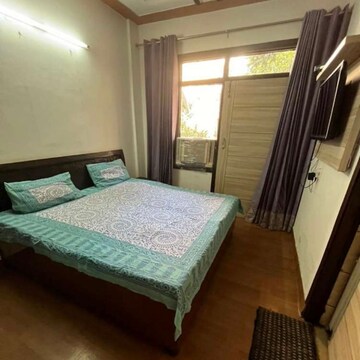 Bedroom in 1 BHK Apartment at Vip Road – for Rent