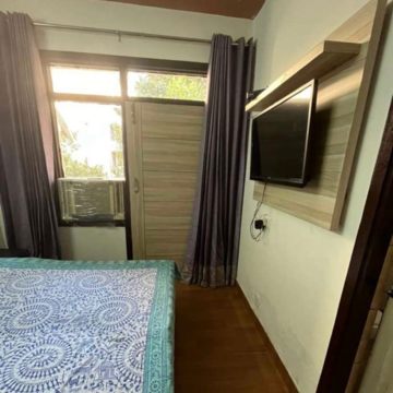 Room in 1 BHK Apartment at Vip Road – for Rent