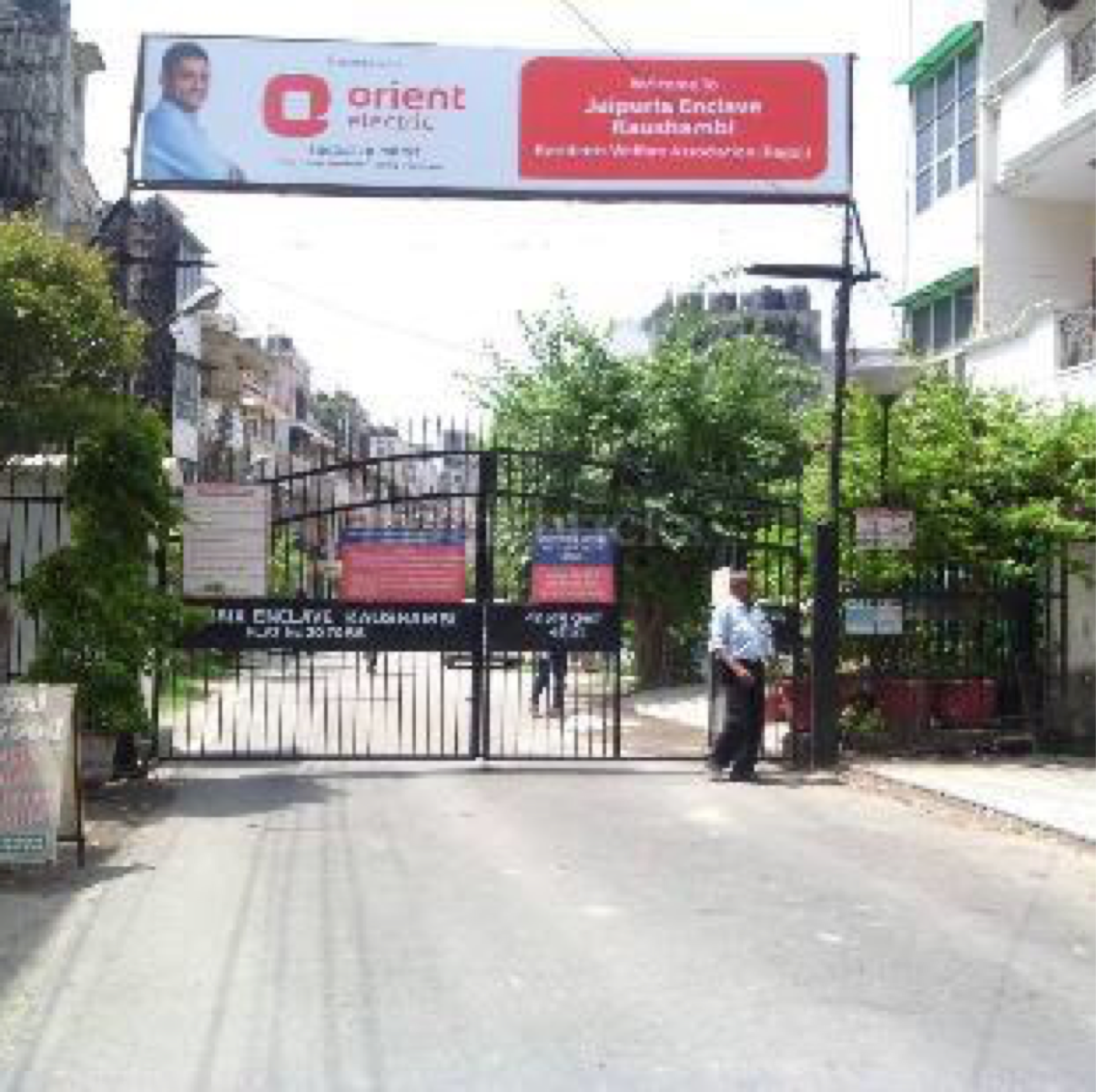 2 BHK Builder Floor For Sale in Jaipuria Enclave