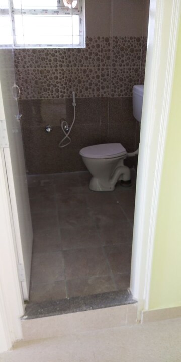 Bathroom in 1 BHK Apartment at Mahadevpura – for Rent