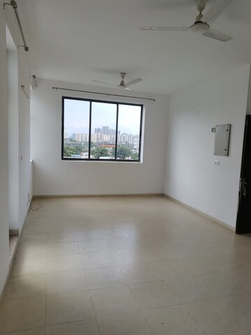 Room in 2 BHK Builder Floor at Vatika India Next Iris Floors, Sector 82 – for Rent