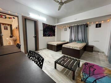 Room in  Pg at Sanjay Park – for Rent