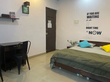 Room in  Pg at Sanjay Park – for Rent