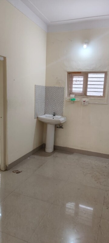 Bathroom in 2 BHK Builder Floor at Koramangala – for Rent