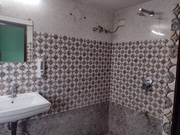 Bathroom in 6 BHK Independent House at Saddu – for Sale