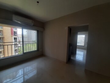Room in 2 BHK Apartment at Harasiddh Viraaj, Malad East – for Rent