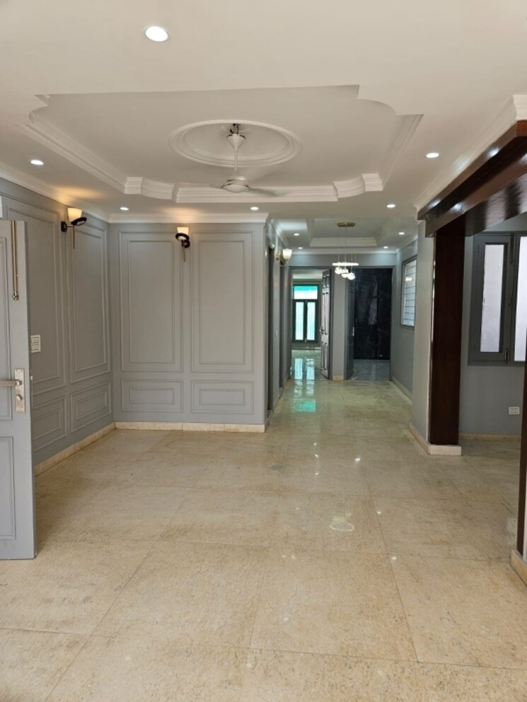 Master Bedroom, new friends colony 4 Bedroom 500 Sq.Yd. Builder Floor In New Friends Colony Delhi 7960851