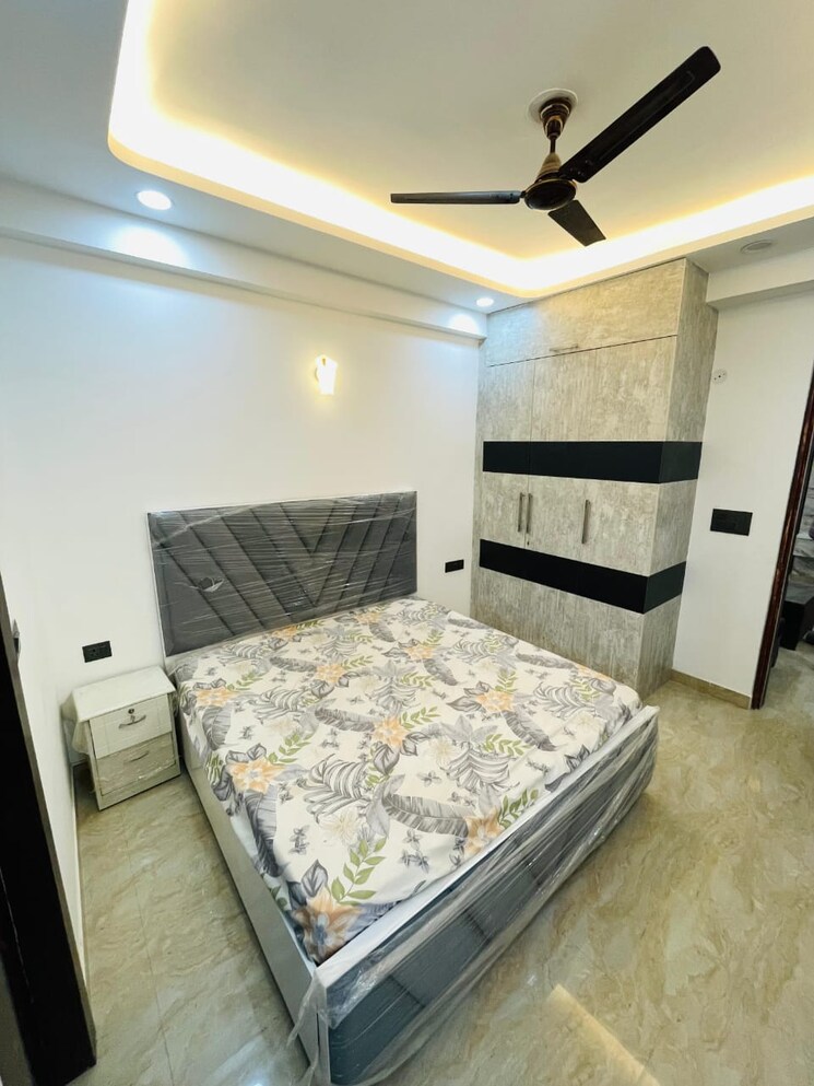 Bedroom, deep-homes-sector-73 2 Bedroom 950 Sq.Ft. Apartment In Sector 73 Noida 7960814
