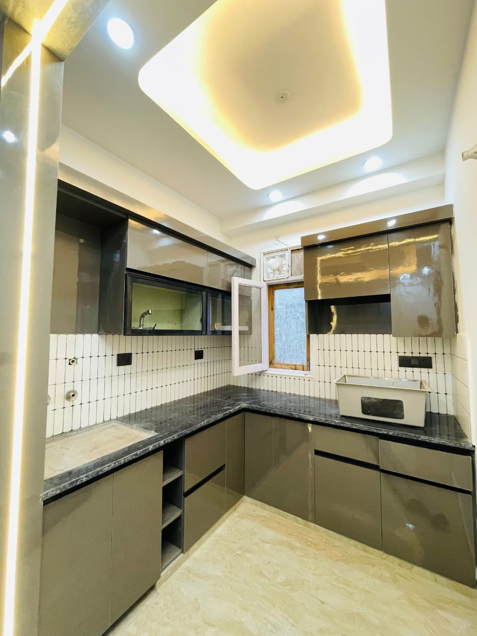 2 BHK + Pooja Room Apartment For Sale in Deep Homes Sector 73