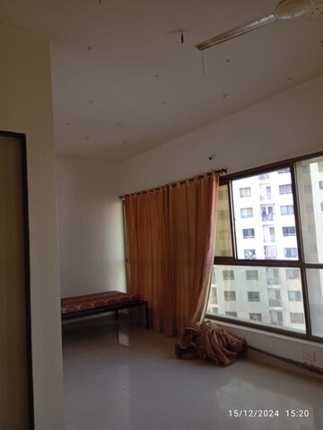 Room in 1 BHK Apartment at Paranjape Blue Ridge, Hinjewadi – for Rent