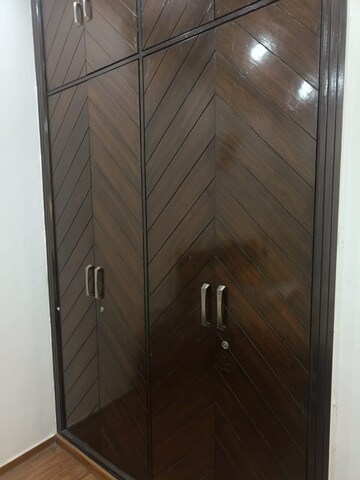 Bathroom in 3 BHK Builder Floor at Safdarjang Enclave – for Rent
