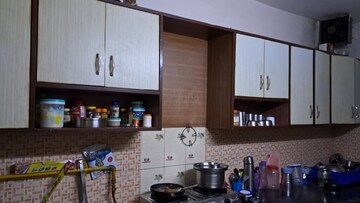 Kitchen in 2 BHK Independent House at RWA Apartments Sector 52, Sector 52 – for Rent