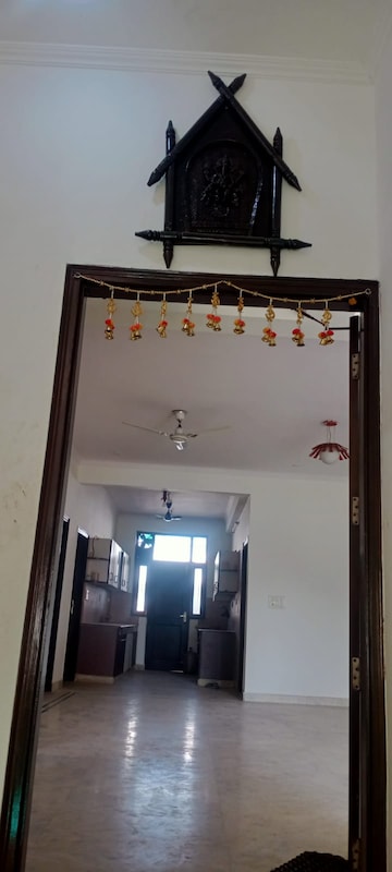 Furnished Amenities in 3 BHK Independent House at RWA Apartments Sector 50, Sector 50 – for Rent