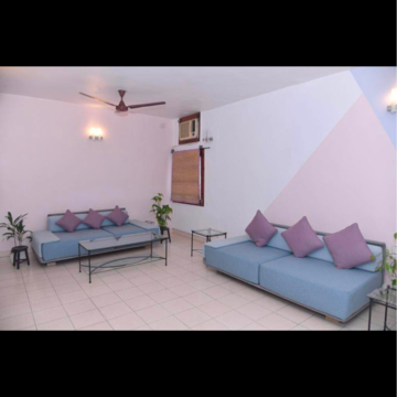 Living Room in 2 BHK Builder Floor at Greater Kailash Part 3 – for Rent