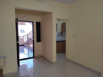 Room in 1 BHK Apartment at Mahadevpura – for Rent
