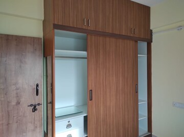 Furnished Amenities in 1 BHK Apartment at Mahadevpura – for Rent