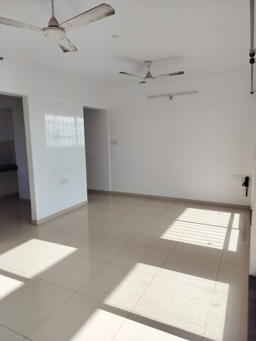Room in 2 BHK Apartment at Shapoorji Pallonji Joyville Hinjewadi, Hinjewadi – for Rent