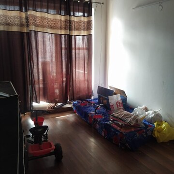 Master Bedroom in 3 BHK Builder Floor at Achievers Gardenia Floors, Sector 49 – for Rent