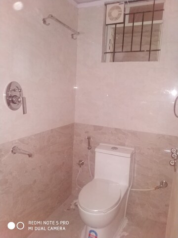 Bathroom in 3 BHK Apartment at Mahadevpura – for Rent