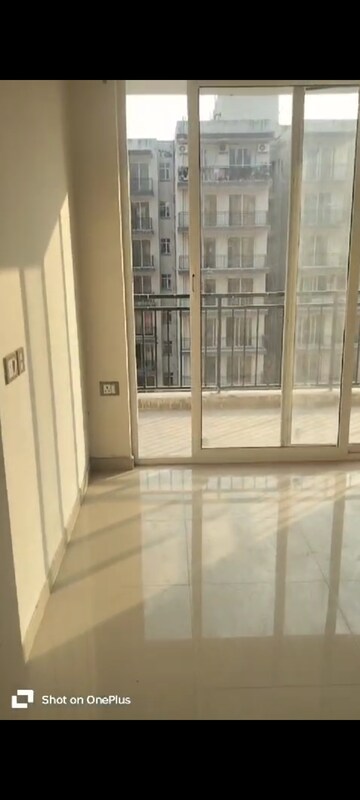 Room in 3 BHK Apartment at ROF Aalayas Phase 2, Sector 102 – for Rent