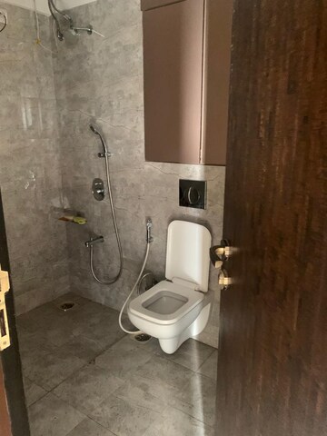 Bathroom in 4 BHK Apartment at Kanakia Levels, Malad East – for Rent